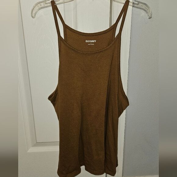 Old Navy Stringer Tank - Picture 1 of 2